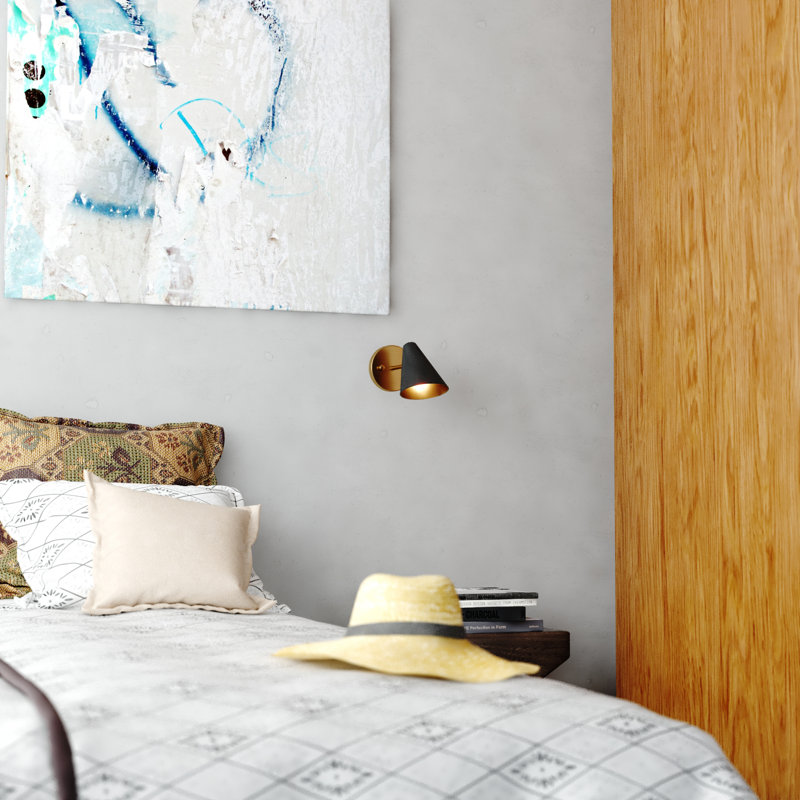 Luisantonio Steel Armed Sconce, Black