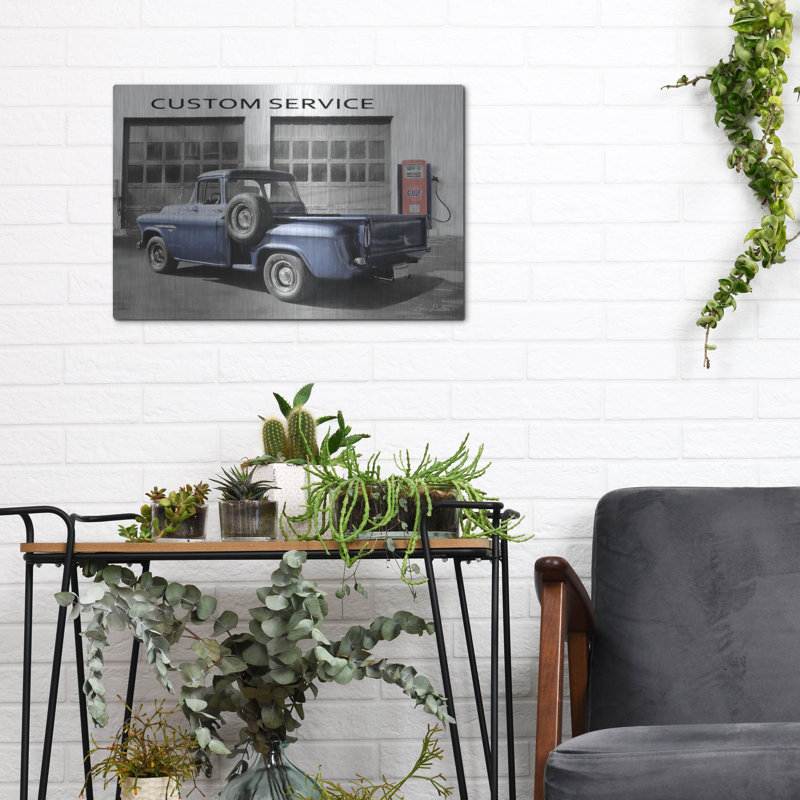 «Gulf Service Station» par Lori Deiter, H 12 po x l 16 po