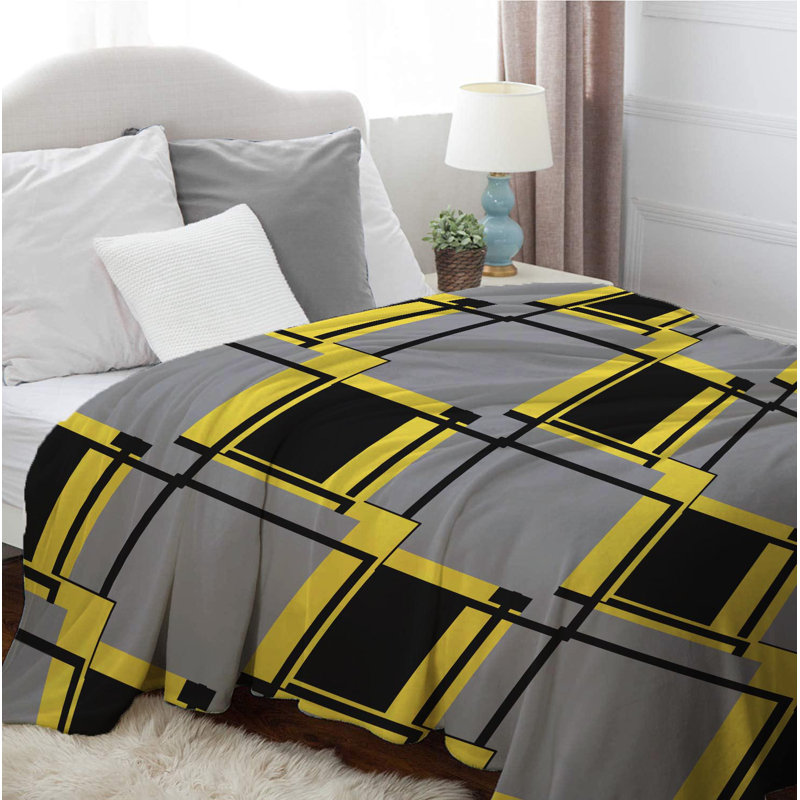 Luxury Pattern Polyester Comforter, Queen Comforter + 2 Standard Pillowcases