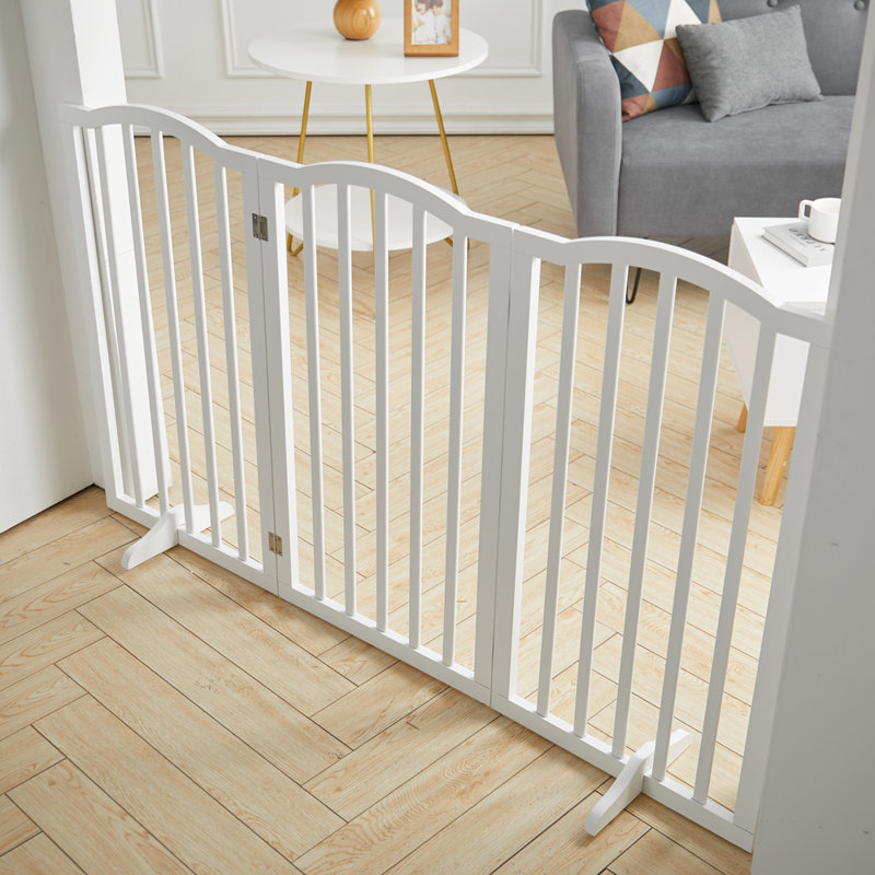 Degeorge Wood Free Standing Pet Gate