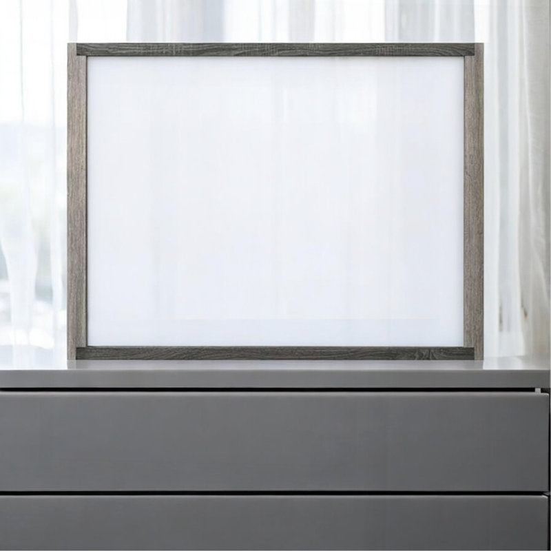 Miroir gris, 38 po x 50 po