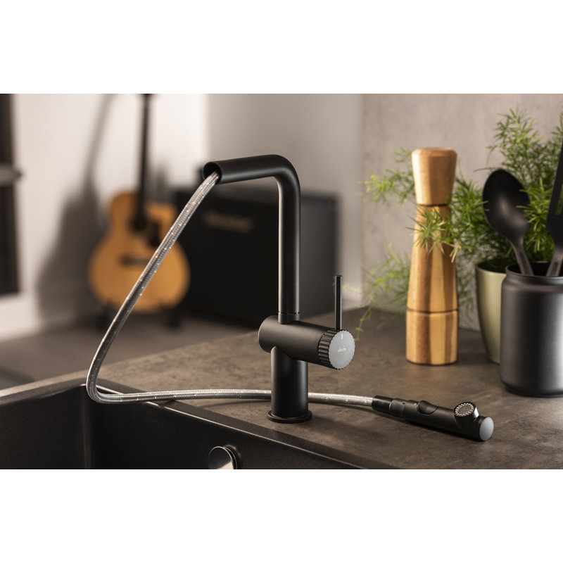 Abode Designs Pull Out Kitchen Faucet, Matte Black