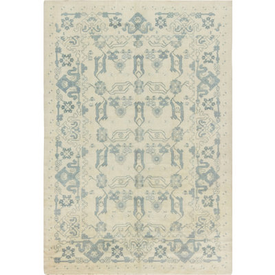 Tapis vintage bleu / ivoire en laine fait à la main 6 pi x 8 pi 9 po Vintage