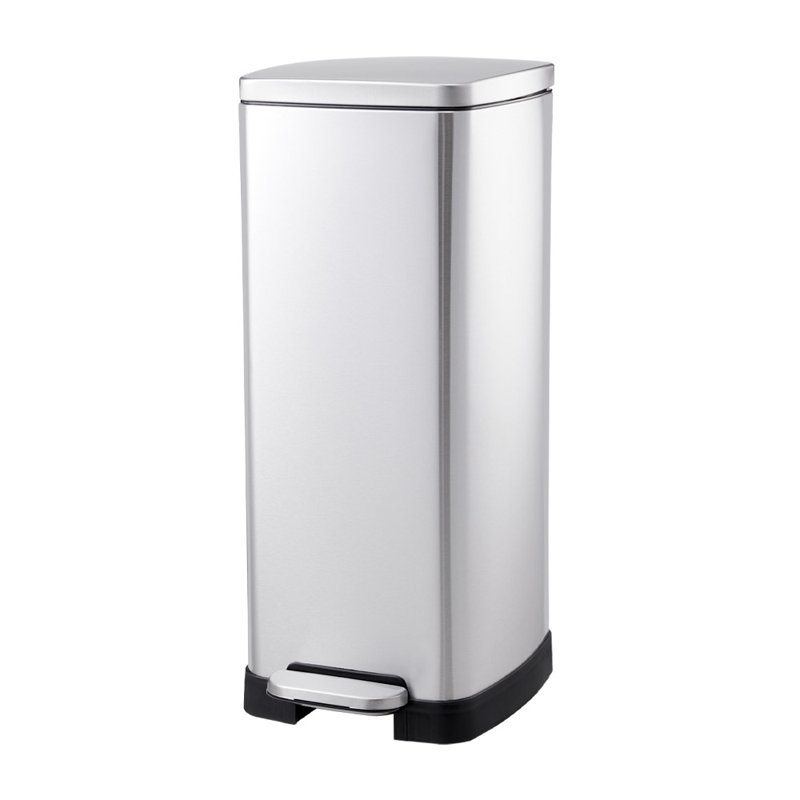 Stainless Steel 30 Litre Step-On Tresh Can