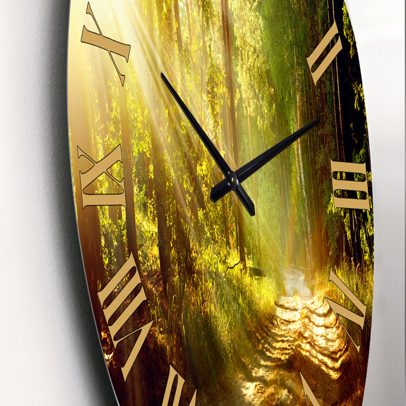 Sun Rays in Misty Old Forest - Horloge murale traditionnelle, Petit
