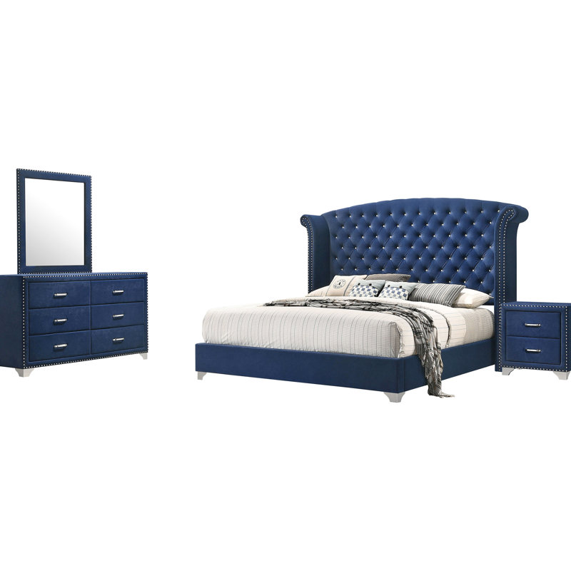Grande chambre 4 pièces en bleu pacifique avec tête de lit à oreilles, capitonnage à boutons sur la table de chevet, commode 6 tiroirs et miroir bleu