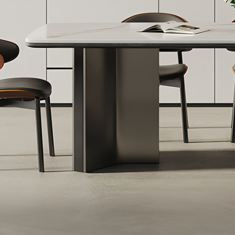 Damarkis, 35.4" W x 70.8" L