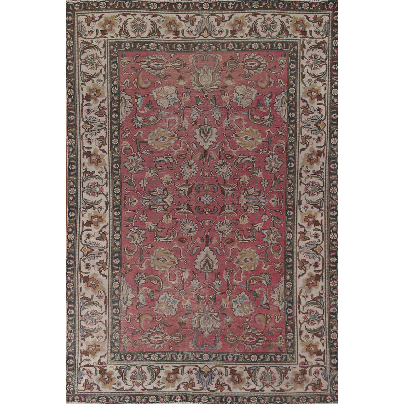 Tapis traditionnel floral rose 6 x 9