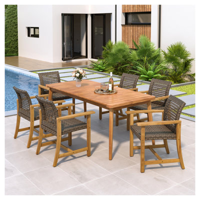 Ensemble de salle à manger 7 pièces pour l'extérieur avec table en bois d'acacia à lattes de 72 po et 6 chaises en rotin PE, finition moka / teck