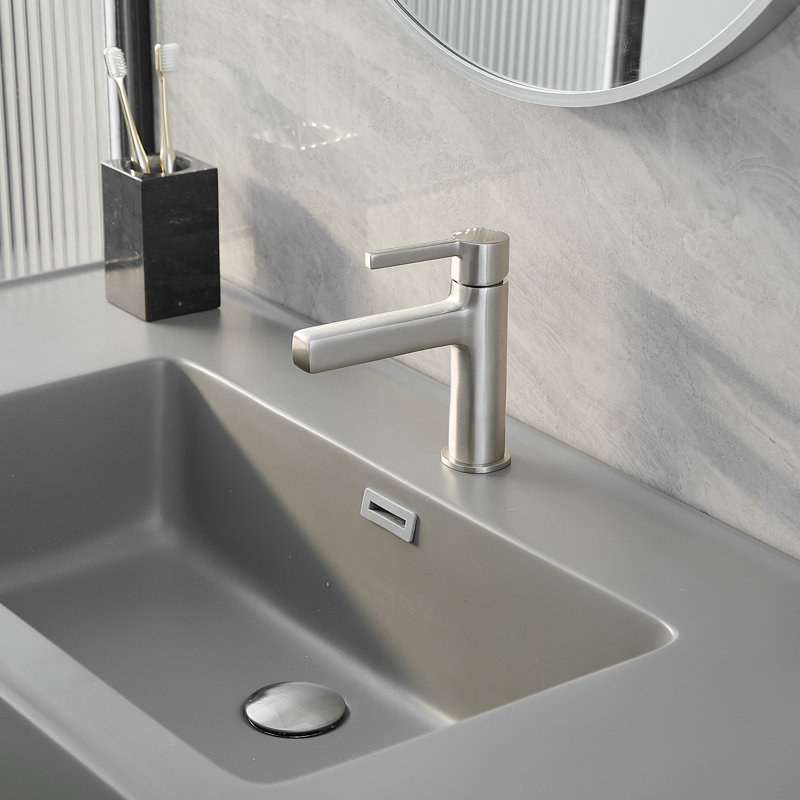 Single-Hole Single-handle Bathroom Faucet with Drain Assembly, Brushed Nickel