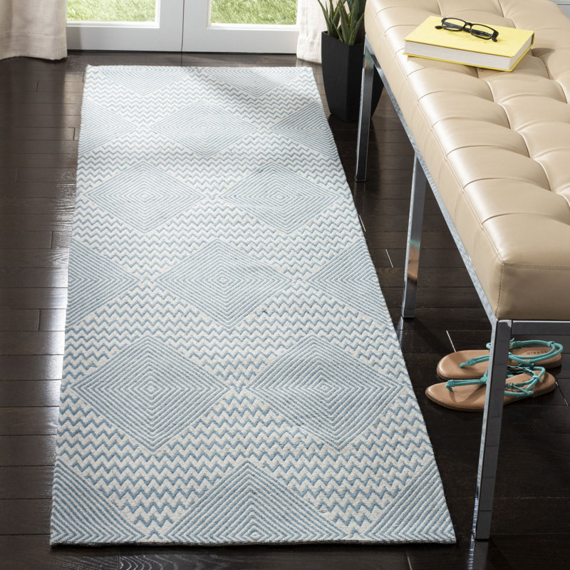 Tapis bleu clair / ivoire tissé à plat à la main Tyishia, Tapis de couloir 2 pi 3 po x 8 pi