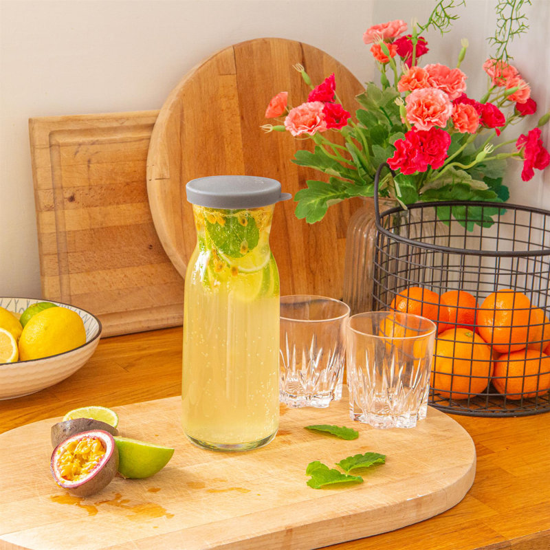 LAV - Fonte Glass Carafes - 700ml, Grey