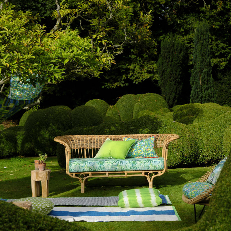 Saliya Outdoor Cobalt Rug, Rectangle 3'11" x 5'11"