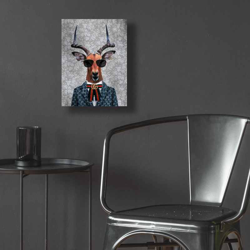 «Antelope» par Svetlana Aleynikova, art mural en verre acrylique, H 36 po x l 24 po x P 0,2 po