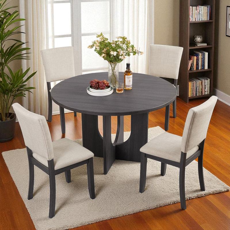 Ensemble repas pour 4 personnes