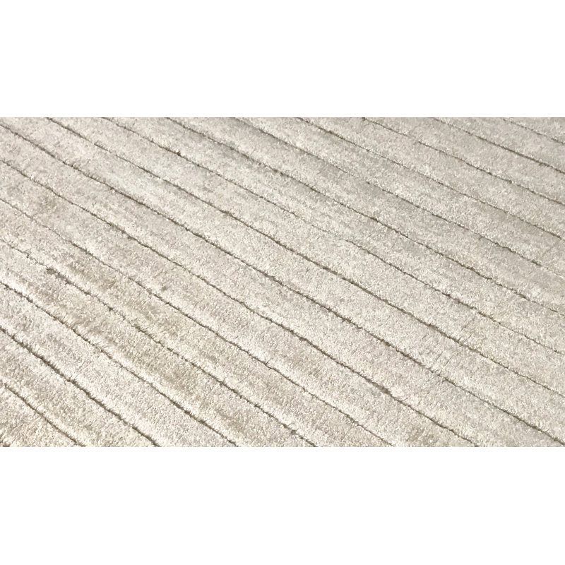 Hand-Knotted High-Quality Ivory Area Rug
