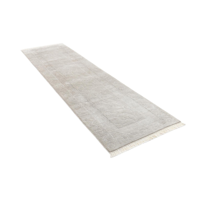 Runner Indira Gray Rug