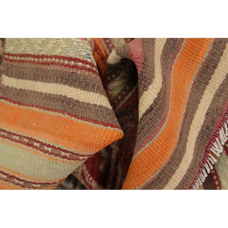 Rehaussez votre pièce avec un magnifique tapis en laine kilim oriental 4 x 7