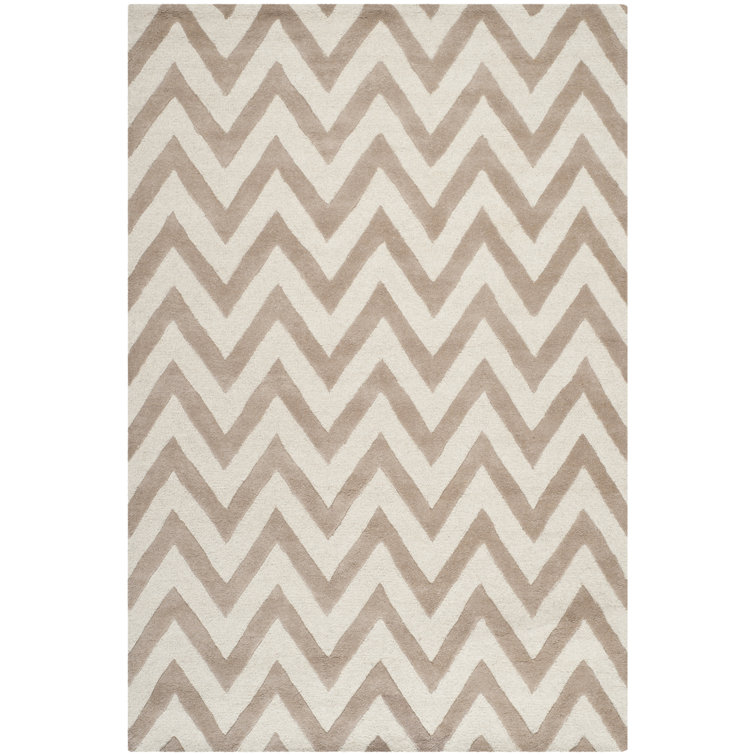 Sanyla Hand Tufted Wool Chevron Rug