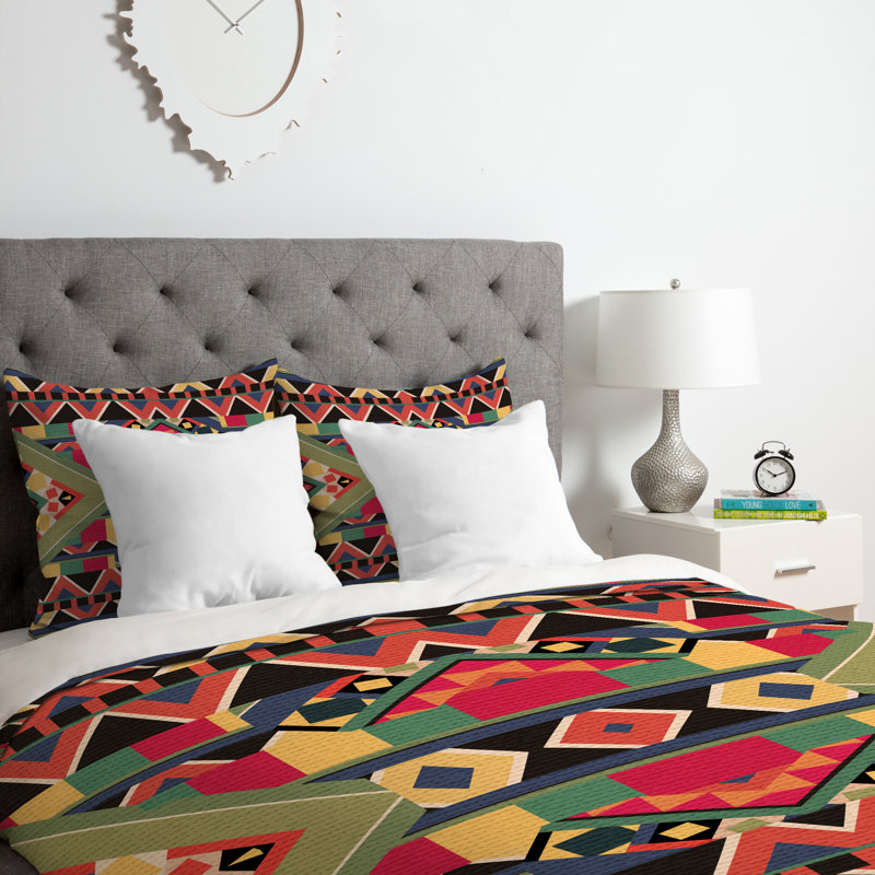 Bianca Polyester Geometric Shapes Duvet Cover, King Duvet Cover + 2 King Shams
