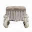 Tabouret de coiffeuse ivoire et blanc os avec garniture cloutée-255250205