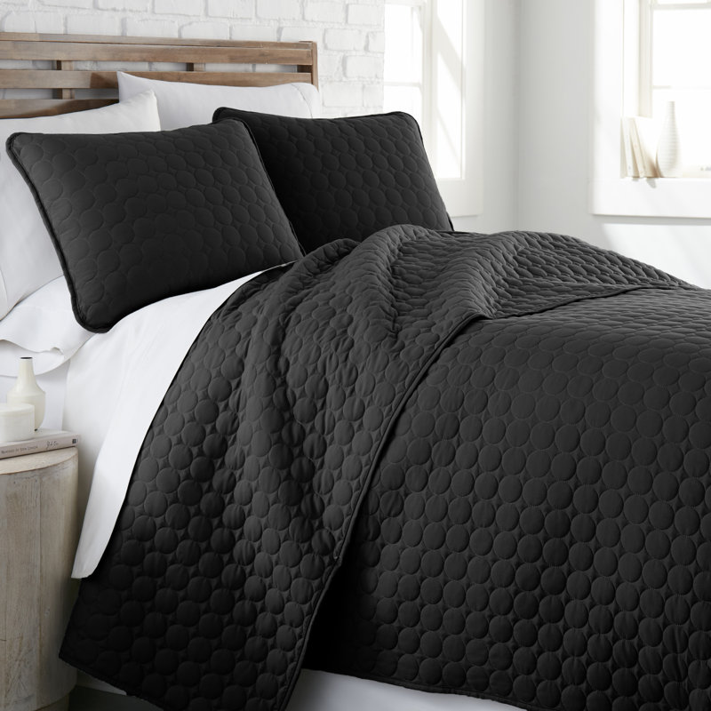 Black King Microfiber Oversized Quilt Set
