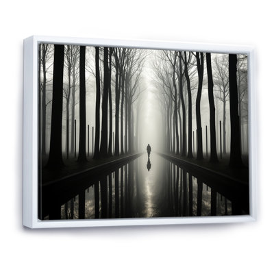 «Black and White Forest Silence», art mural encadré «Forest»
