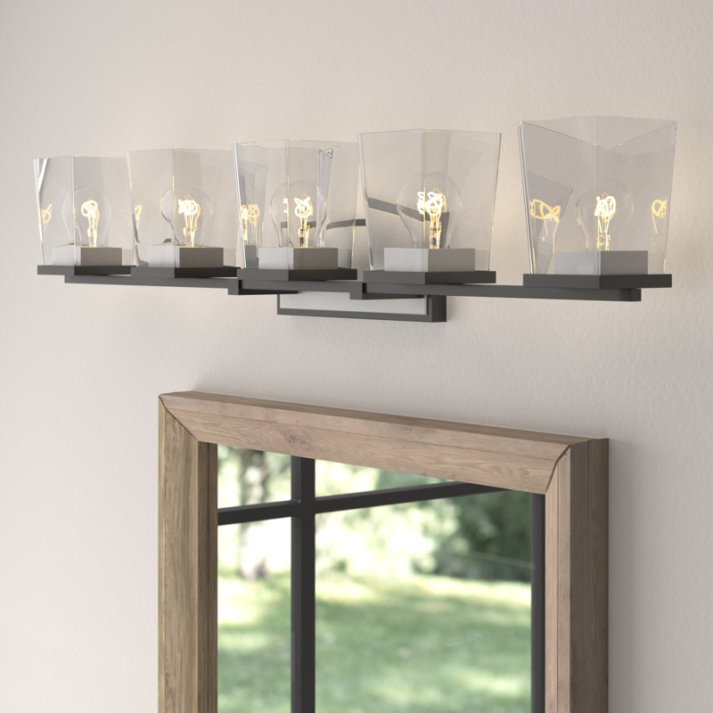 Éclairage de salle de bain à intensité variable 5 lumières avec abat-jour en verre transparent Braydon, Nickel brossé