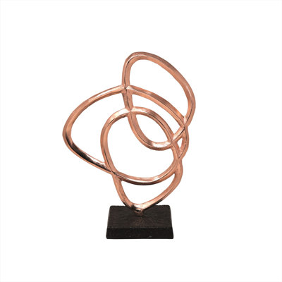Figurines & Sculptures