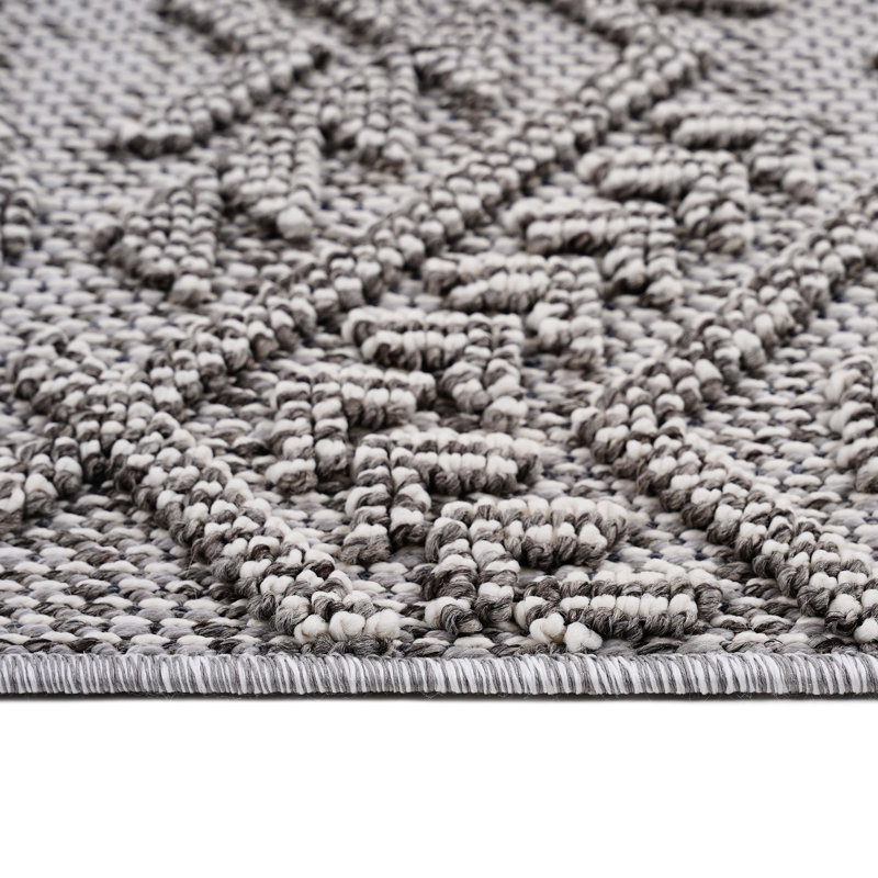 Loom & 6x9 White Area Rug - Elegant For Living Room, Study. Stain-, Non-shedding. Pet-, Approved. Medium Pile Height. Polypropylene, Cotton Backing Stylish Option Home Office. Stain , Pet Safe. Pile,