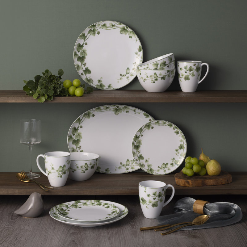 Noritake Ivy Whisper 12-Piece Dinnerware Set, Service for 4