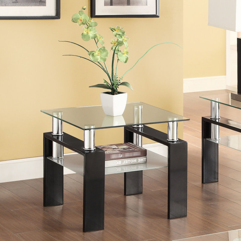 Table de bout carrée à 1 tablette carrée en verre noir, design intemporel, idéale pour une installation sur table avec tablette simple en noir, élégante et moderne, solution de rangement simple, décor différent