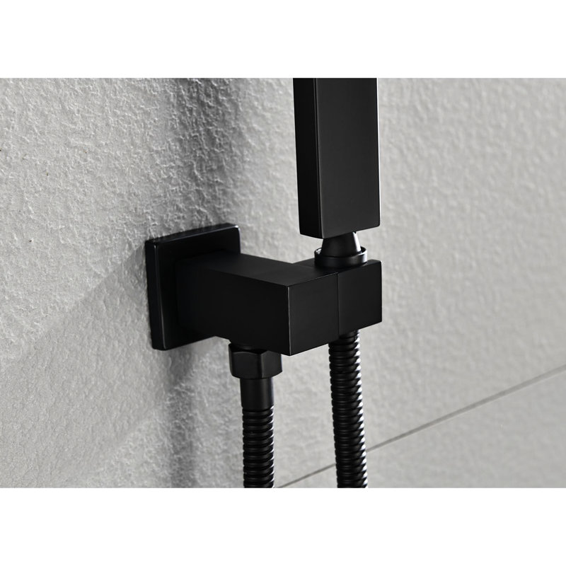 Tête d'injection d'air innovante avec douche noire matte et système portable