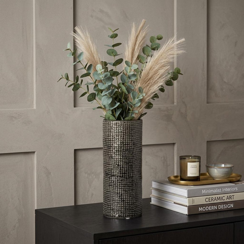 Vase de table en céramique noire Vaila, H 9,8 po x l 4,1 po x P 4,1 po
