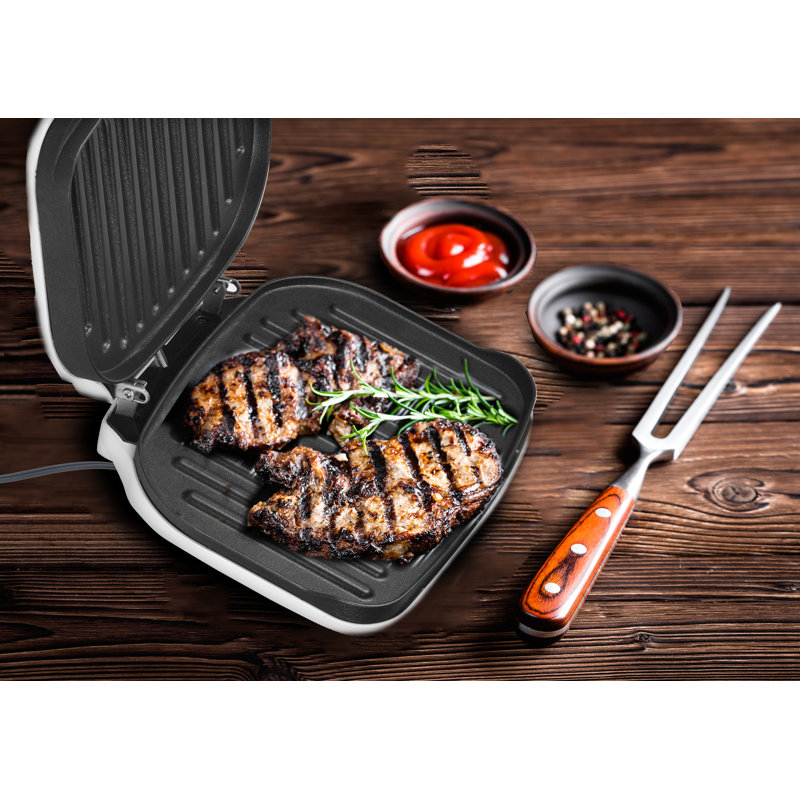 Courant 8'' Non Stick Electric Grill with Lid