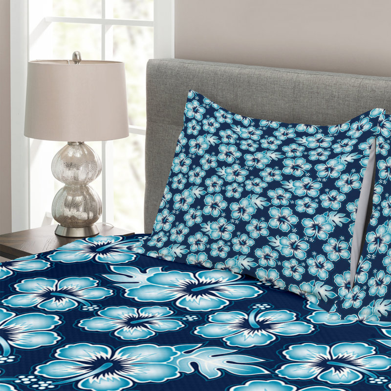 Aemon Navy/Blue Microfibre Bedspread Set, 220 x 264 cm