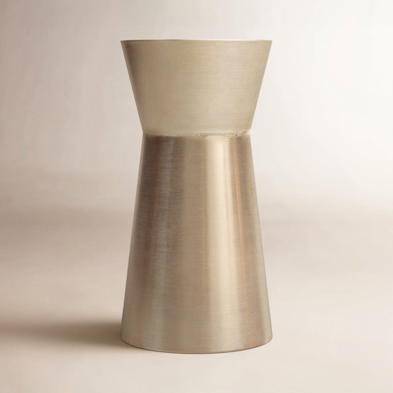 Corla Metal Table Vase