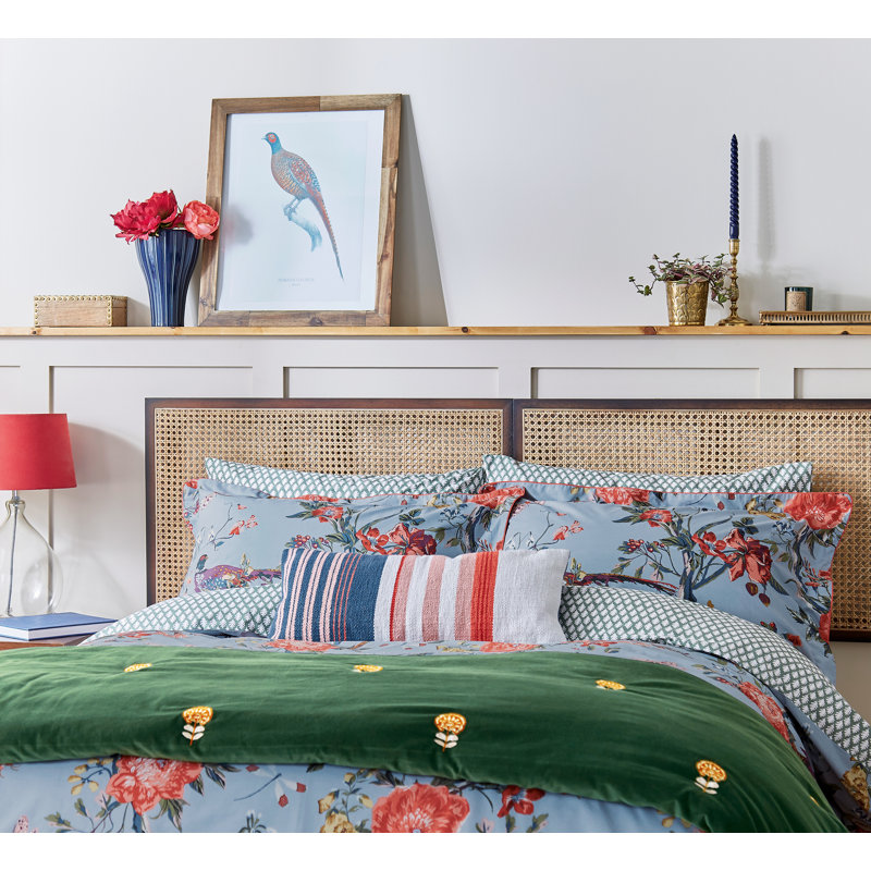 Blue 180 TC Duvet Cover Set, Kingsize - 2 Standard Pillowcases