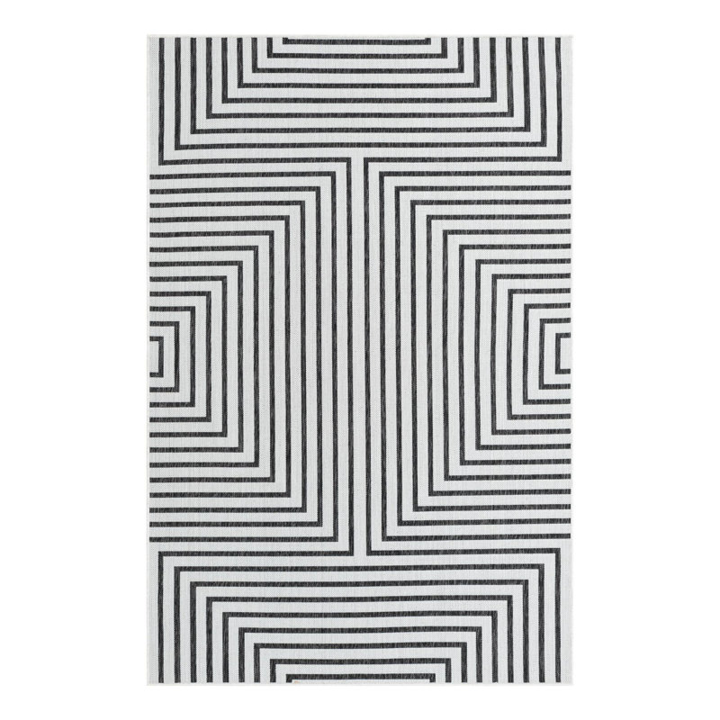 Geometric Indoor / Outdoor Rug, Rectangle 5'3" x 8'