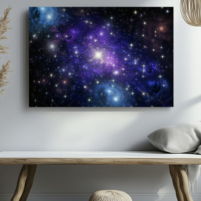 Toile dans une vaste scène cosmique, un fond d'espace profond se déplie, art mural dans des tons riches pourpres, bleus profonds et noirs veloutés où une création, art mural sur toile