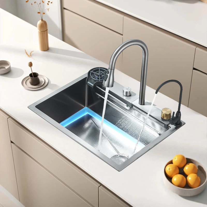 Évier de cuisine Mosson Gunmetal Waterfall, ensemble de travail de 60 cm avec robinet extractible, lave-tasses et passoire.