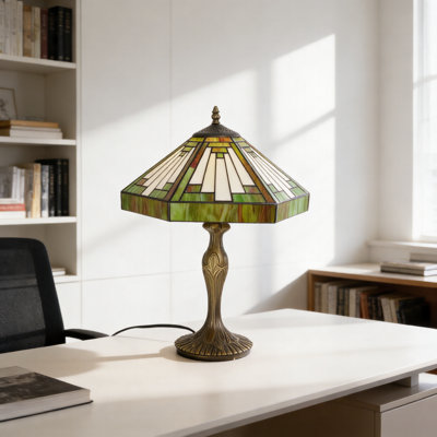 17.7"h Tiffany Stained Glass Table Lamp
