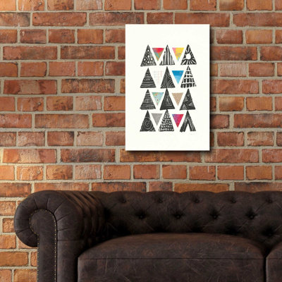 «Triangles with Border» par Courtney Prahl, art mural en verre acrylique