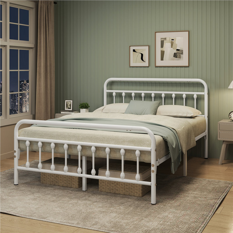 Metal Bed Frame with Vintage Headboard, Kingsize (5'), White