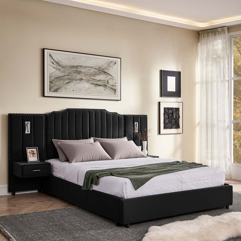 Structure de lit tapissier grand format avec tissu en velours, conception à rayures verticales avec boutons autour du lit plateforme avec tête de lit, structure solide et table de chevet - aucun sommier nécessaire - noir