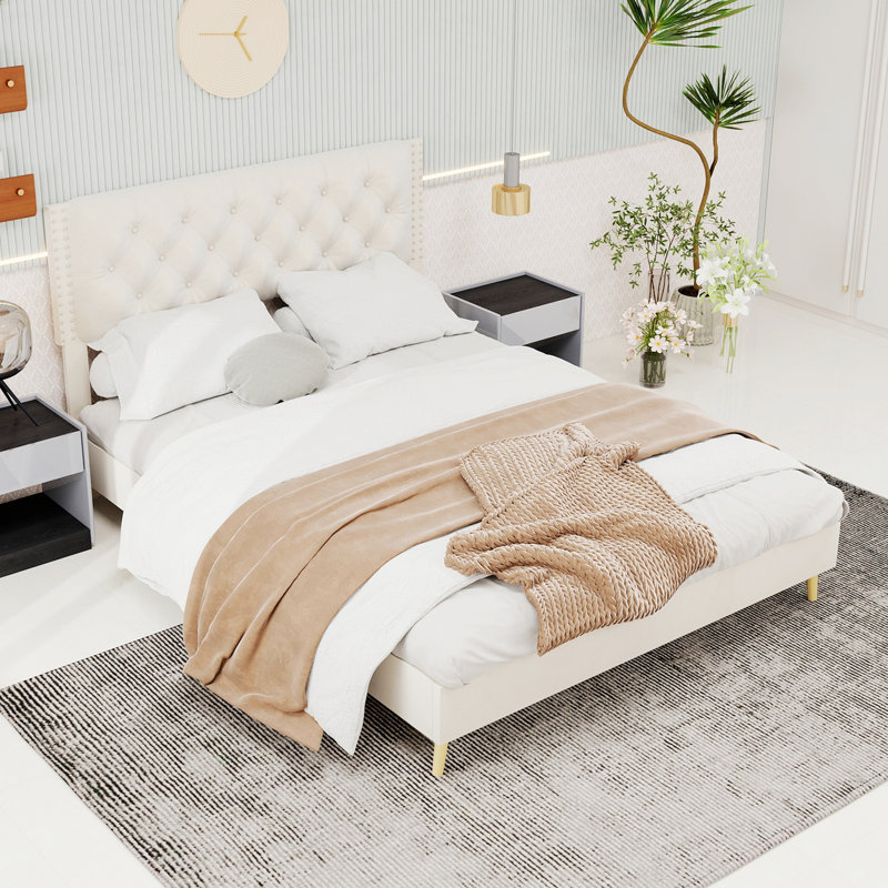 Upholstered Bed With Tufted Headboard, Grand lit, Beige
