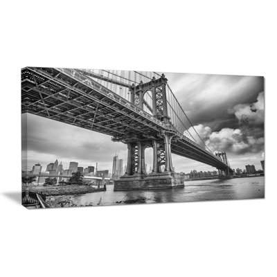 " Manhattan Bridge In Gray Shade "