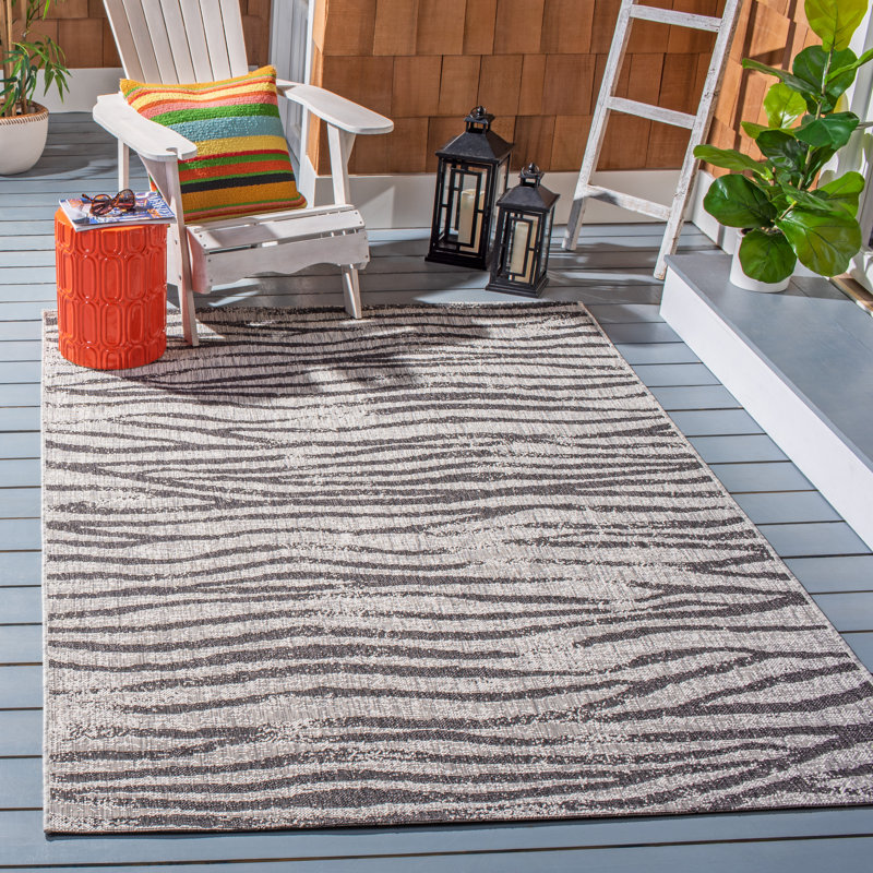 Nurgul Performance Animal Print Indoor/Outdoor Area Rug, Rectangle 4' x 5'7"