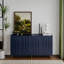 Armoire en bois laqué bleu avec 4 portes. Pour la salle à manger, le vestibule. Tablettes réglables, rangement pour la cuisine - hauteurs de tablettes