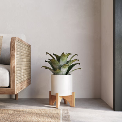 Lasaunda Metal Pot Planter